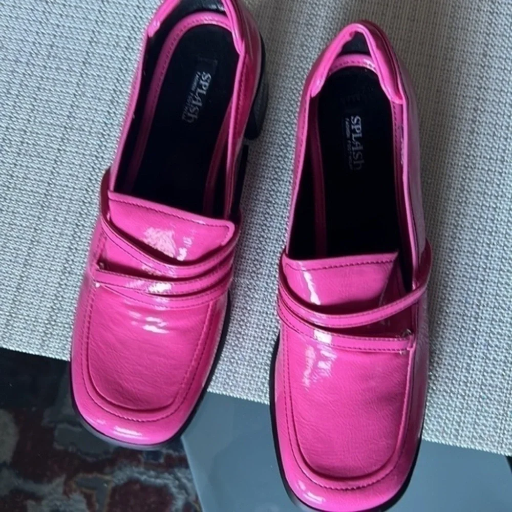 Vintage 90's Square Toe Chunky Heel 👠 size 8